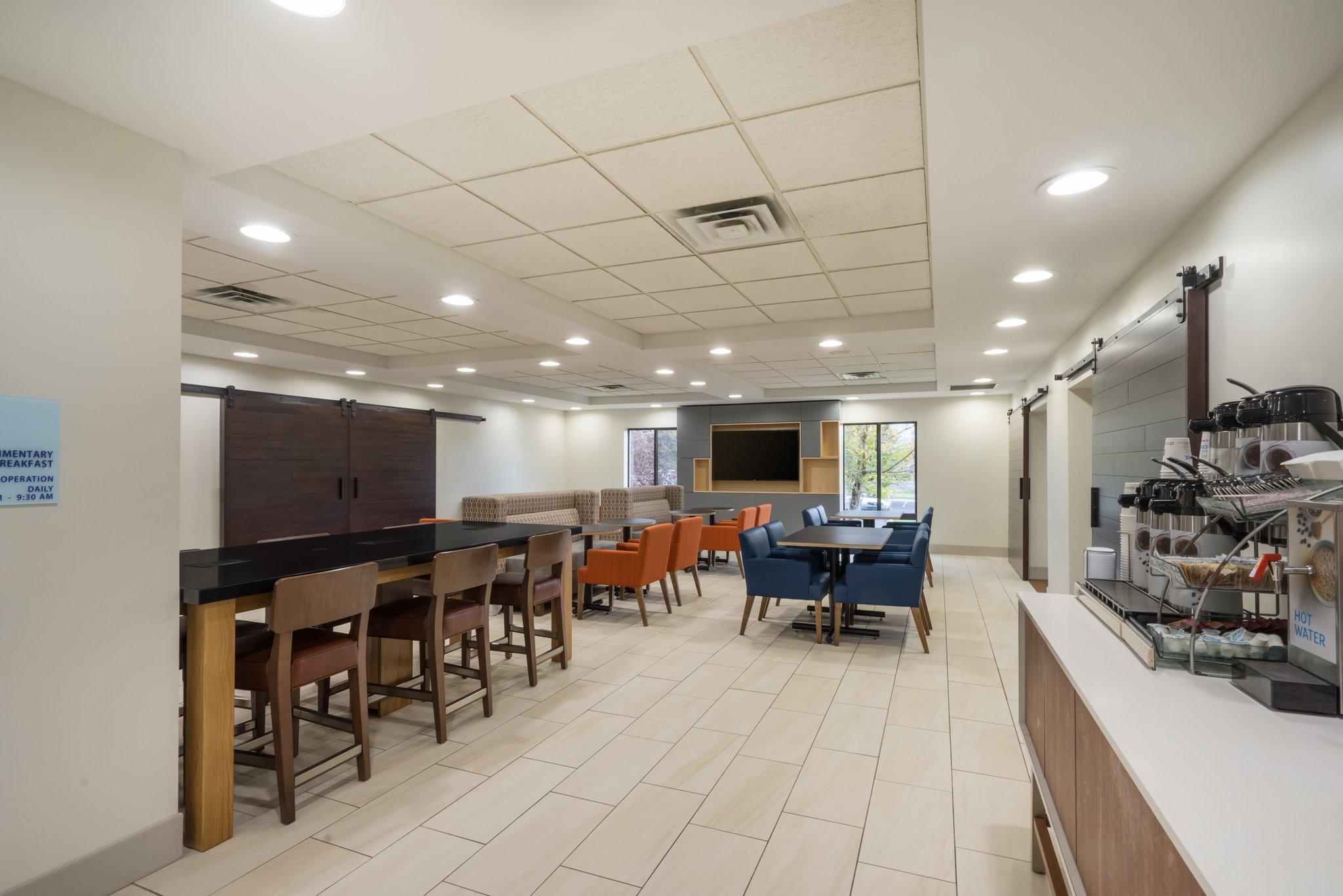 Holiday Inn Express Hotel & Suites Louisville East By Ihg Kültér fotó