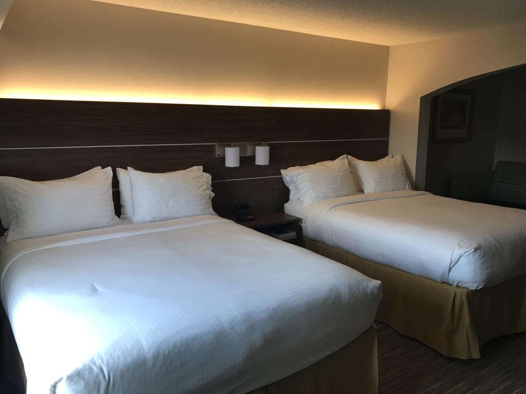 Holiday Inn Express Hotel & Suites Louisville East By Ihg Kültér fotó