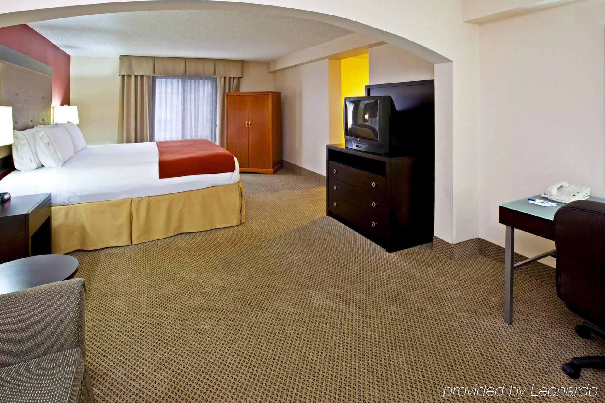 Holiday Inn Express Hotel & Suites Louisville East By Ihg Kültér fotó