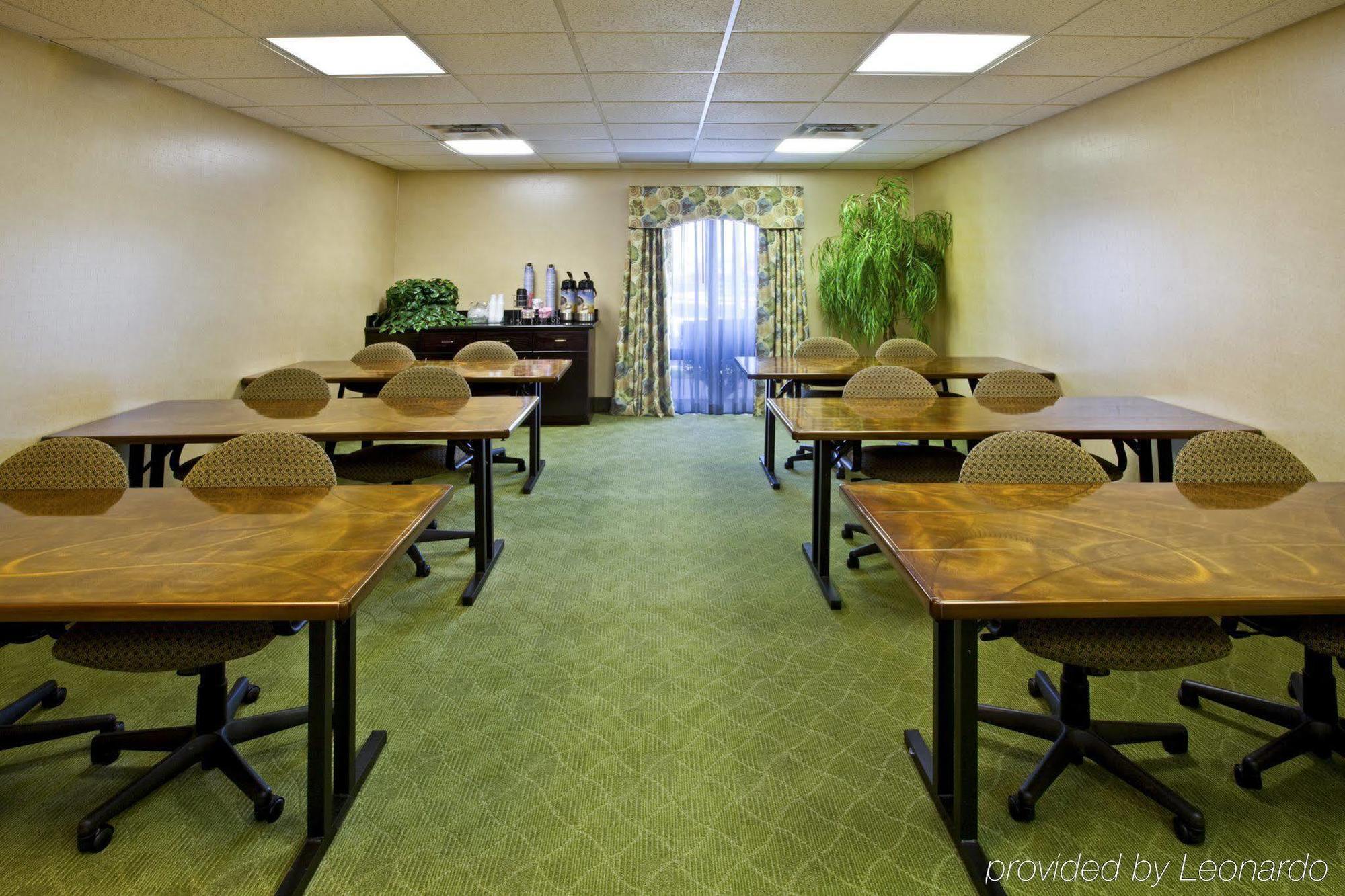 Holiday Inn Express Hotel & Suites Louisville East By Ihg Kültér fotó